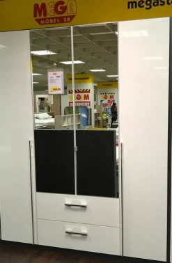 Armoire à portes battantes ESSENSA-Rauch