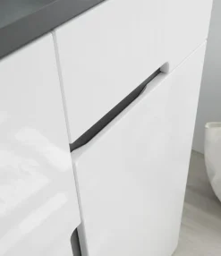 Bahut BOSTON 2-Bega Consult Clearance