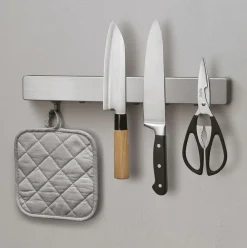 Barre magnétique avec crochets METALLIKA