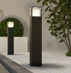 Borne lumineuse de jardin LED WITHAM