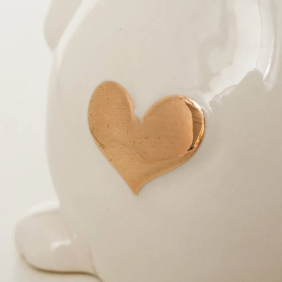 Figurine lièvre avec coeur JEPPE