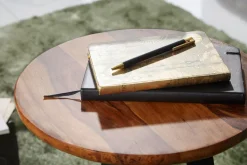 Table d'appoint PHRA PHUTTHABAT-Skyport New