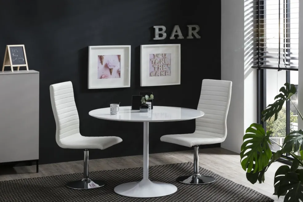 Table de repas CILACAP